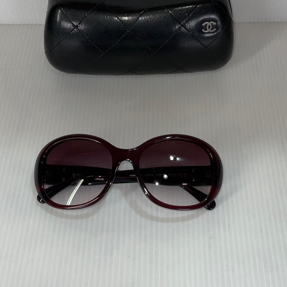Woman Chanel new sunglasses 5235_Q oval burgundy frame - Picture 5 of 6